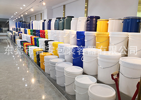 中日韩新婚性生活影片吉安容器一楼涂料桶、机油桶展区